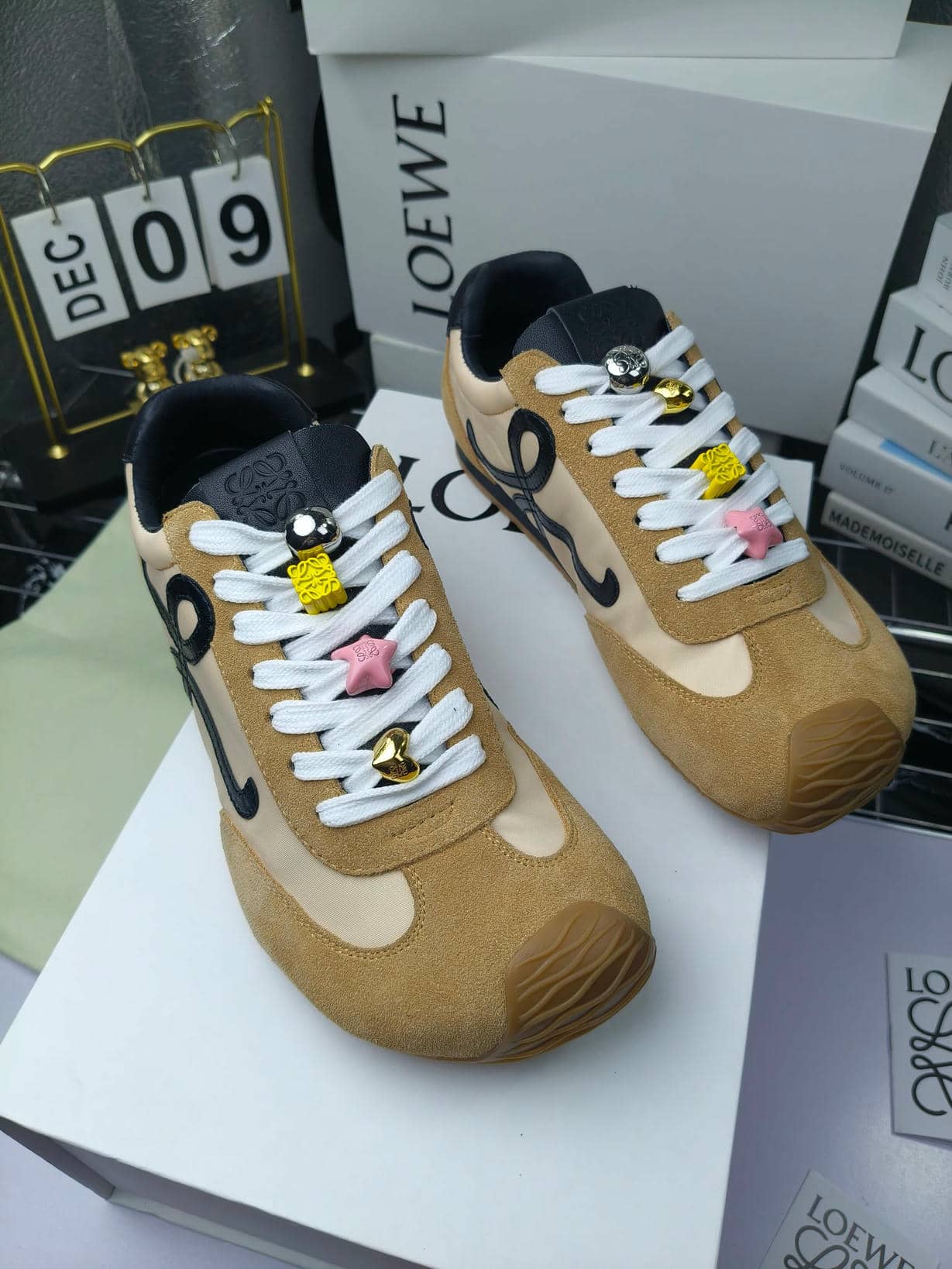 Loewe classic Sneaker 2-0037